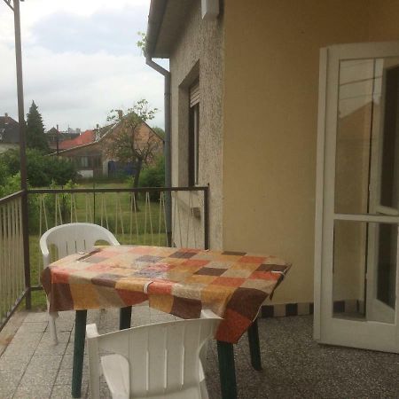 Nyarfa Apartment Keszthely Exterior foto